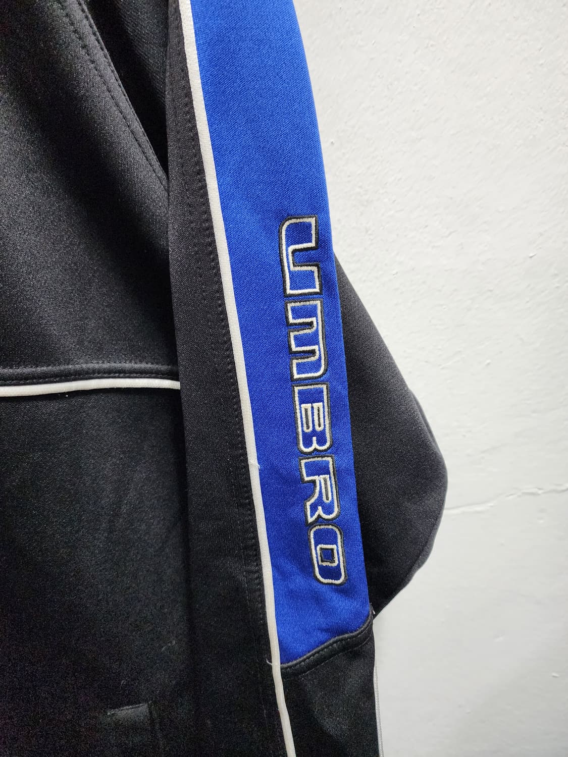 엄브로 올드스쿨 트랙탑 져지 상품이미지3