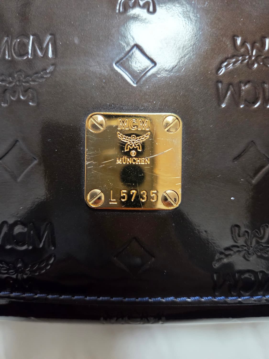 MCM 페이턴트 숄더백 상품이미지6