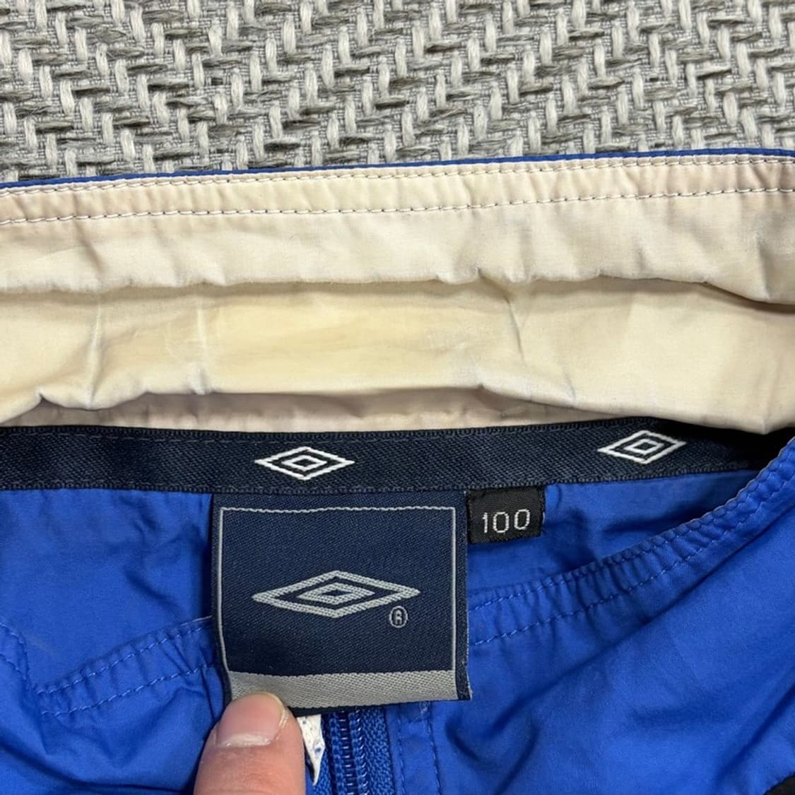 엄브로 배색 로고 바람막이 v1841 상품이미지8