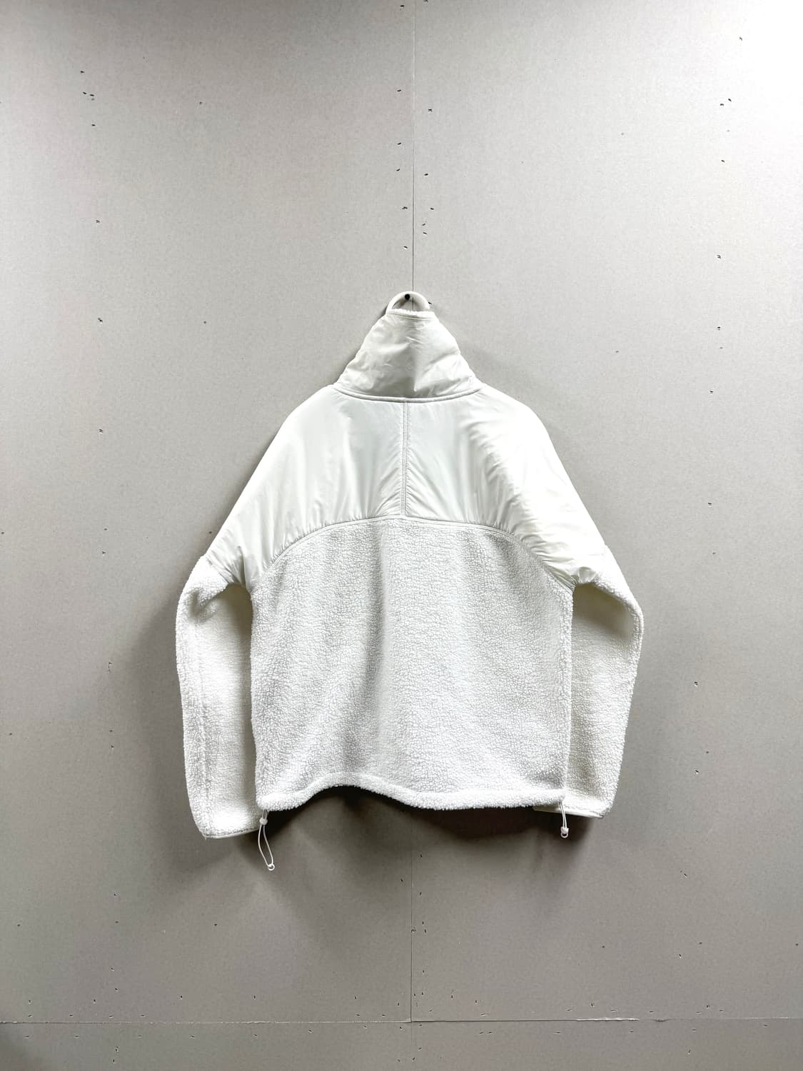 여성 M / 언더아머 뽀글이 후리스 집업 화이트 상품이미지6