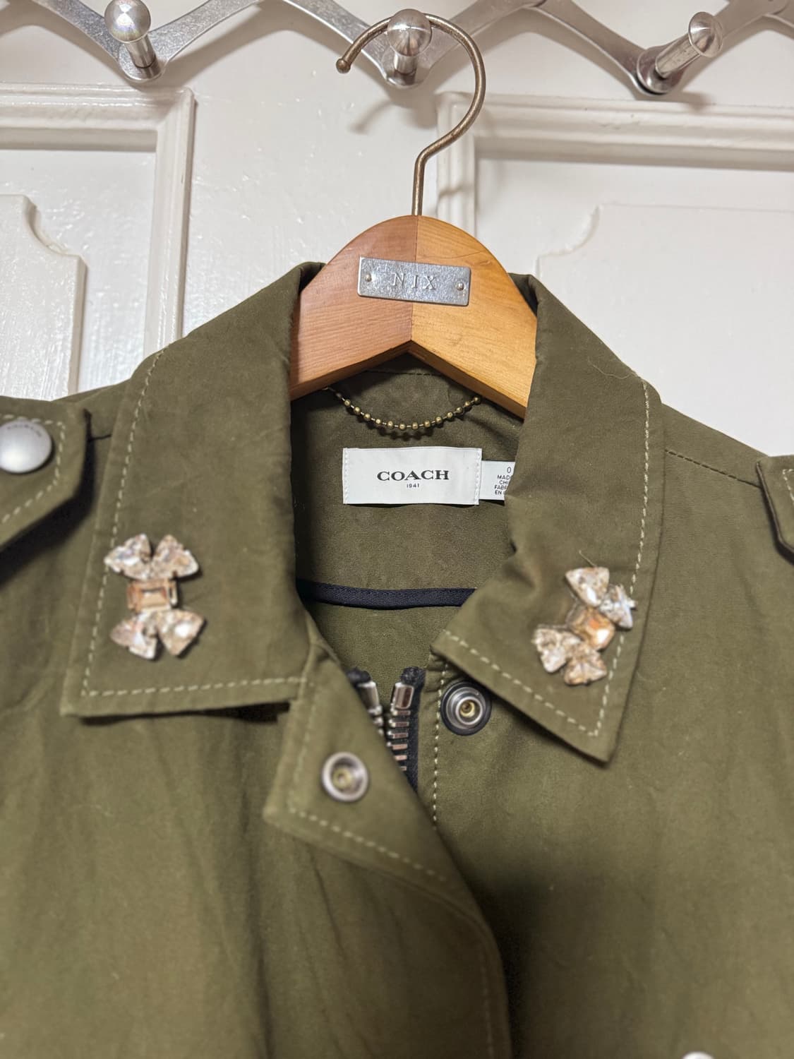코치 카키색 큐빅 봄버 자켓 상품이미지2