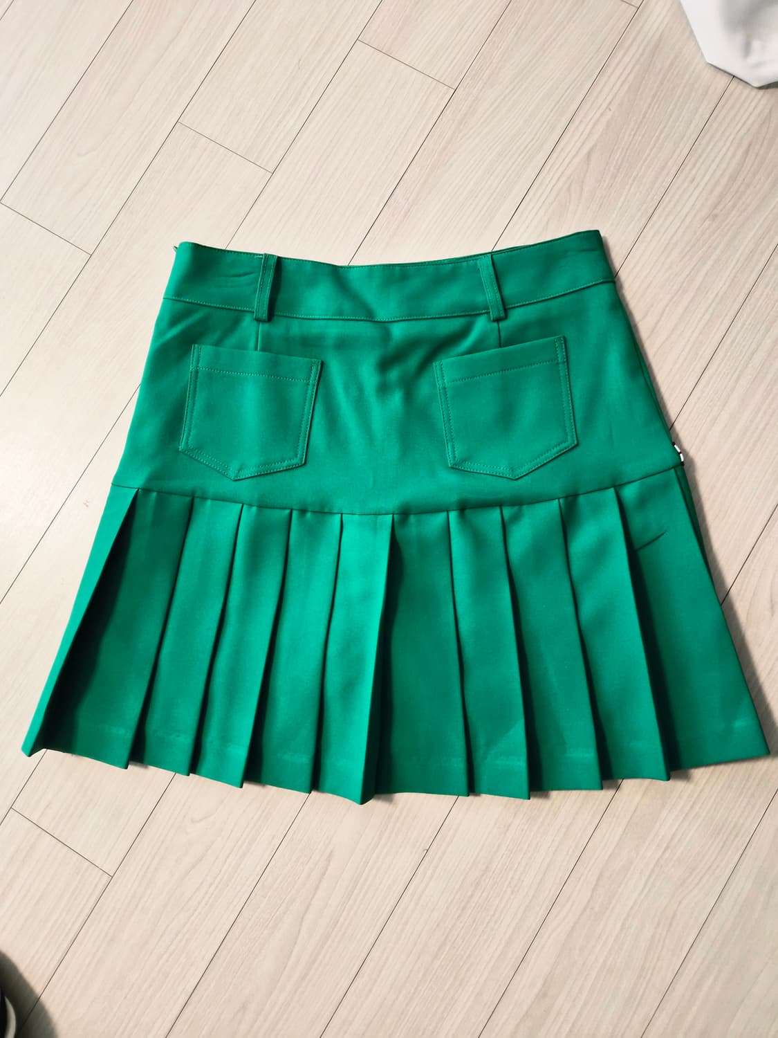 [MEEK] 쨍한 그린 컬러 주름 골프 스커트 (속바지유 상품이미지4