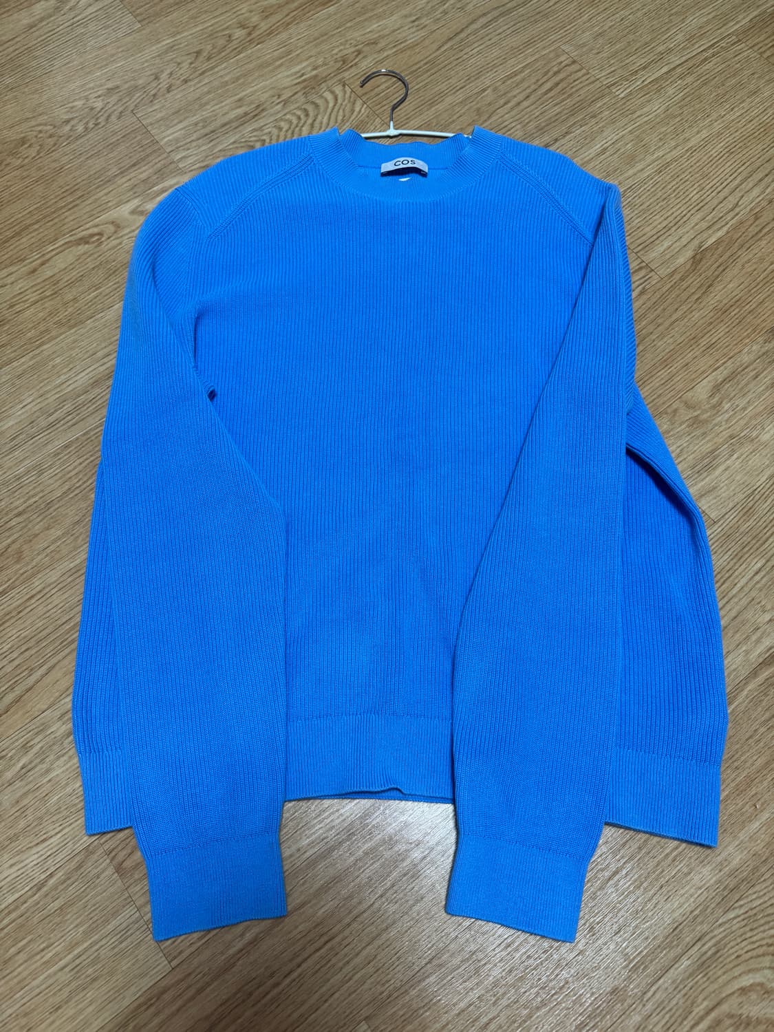 코스 니트 상품이미지1