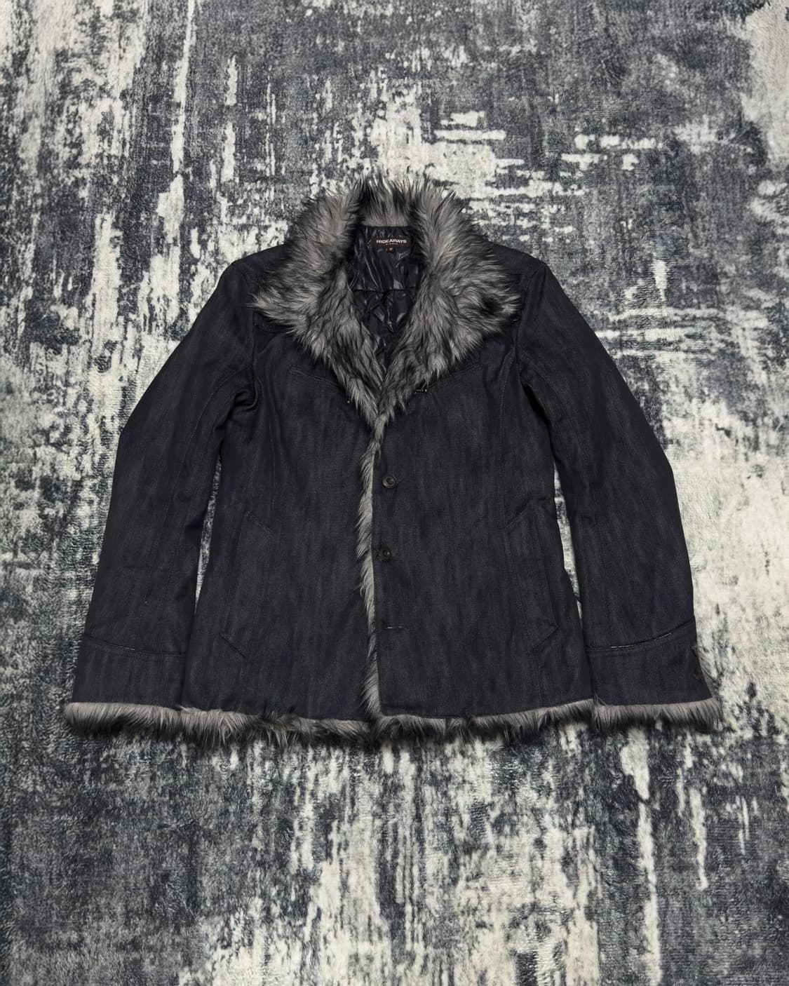 {Hideaways} Faux Fur-Trim Denim Jacket 상품이미지2