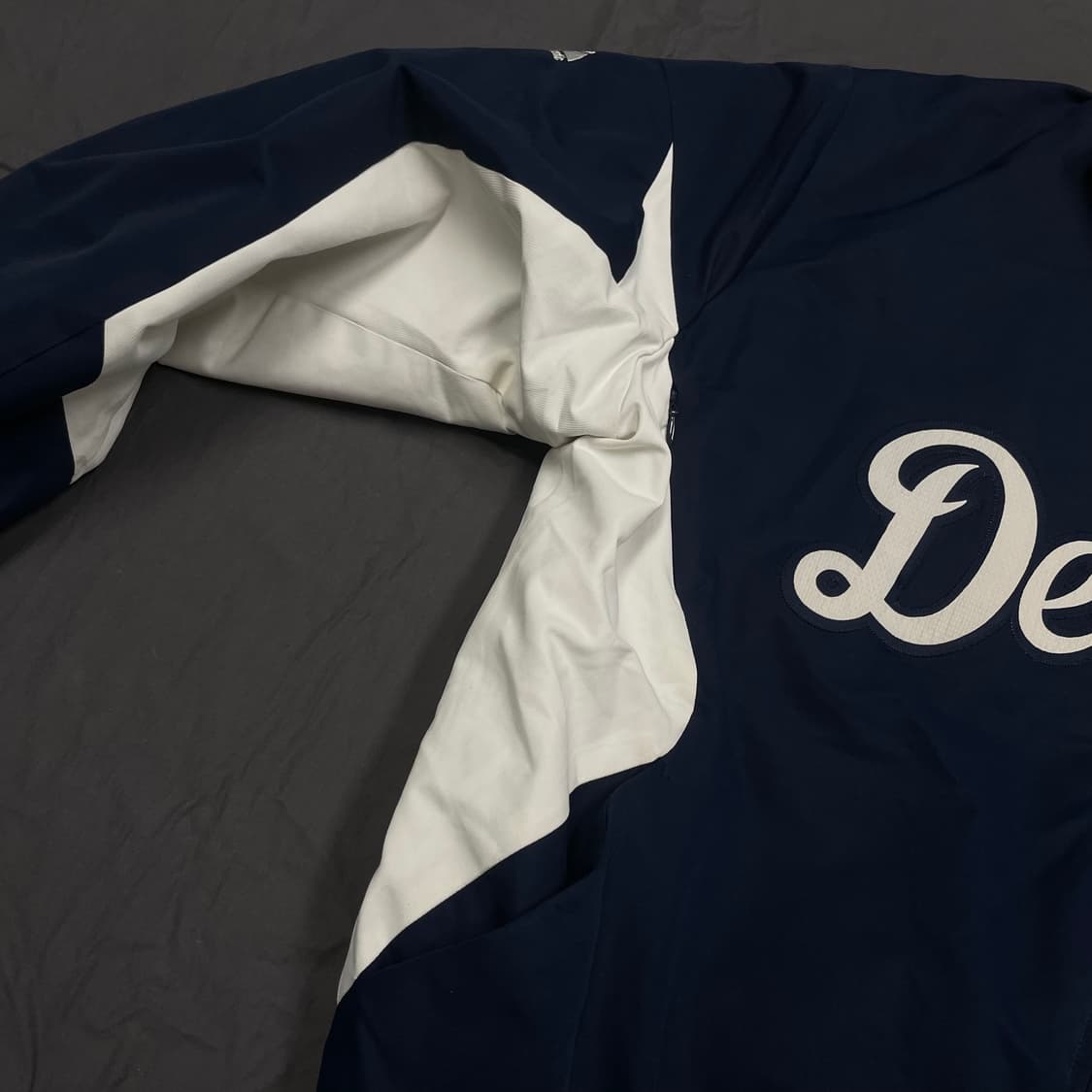 마제스틱 디트로이트 타이거즈 자켓 L 상품이미지5