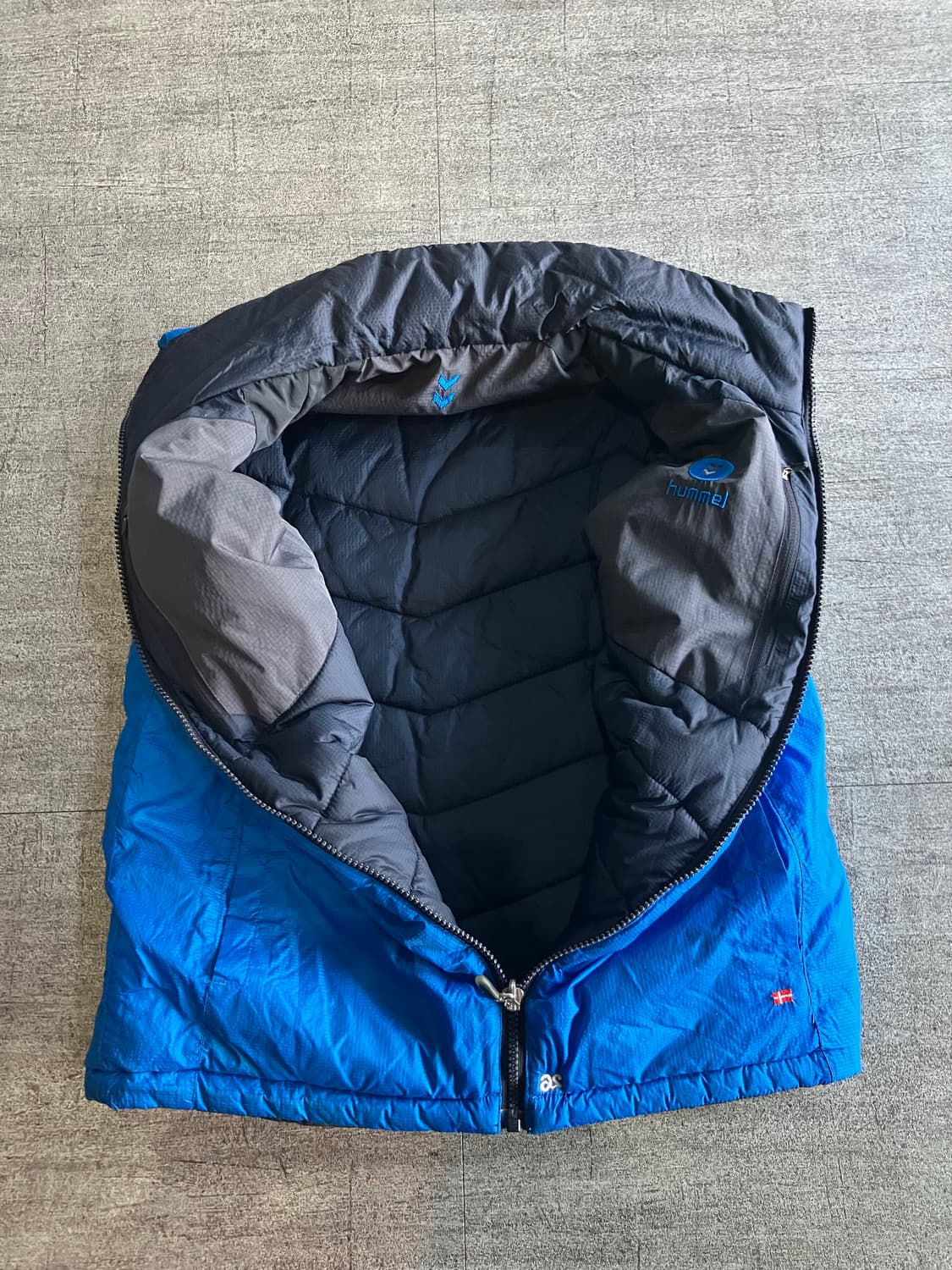 Hummel 험멜 올드스쿨스트릿 스위스 베스트다운조끼패딩 상품이미지2