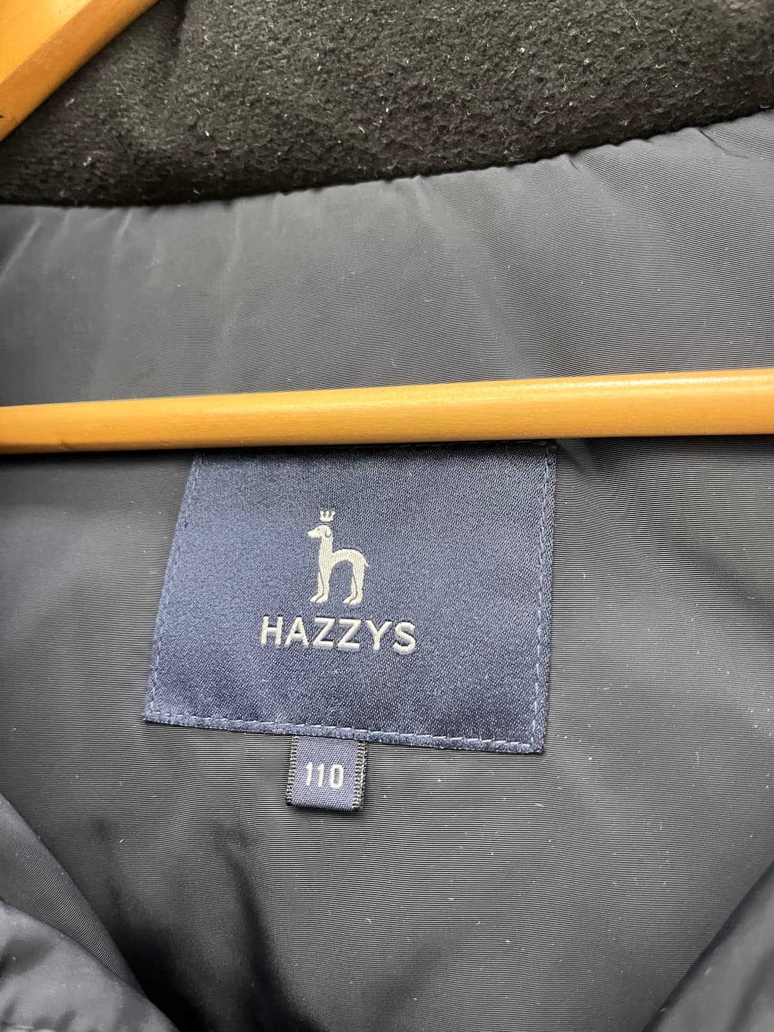 헤지스 블랙 후드 롱 구스패딩 상품이미지5