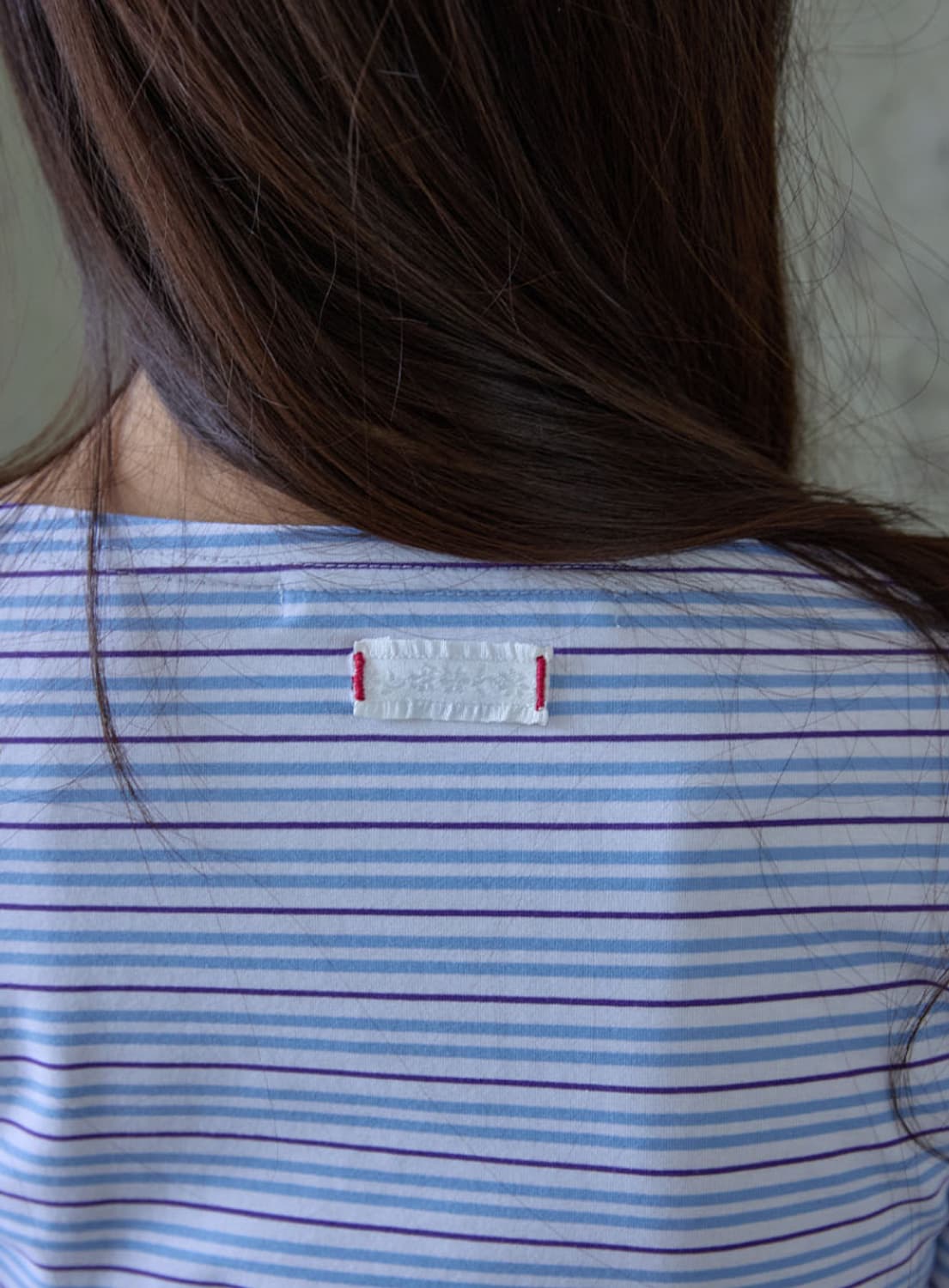 호쿠스포쿠스 슬리브 러플 스트라이프 티 상품이미지5