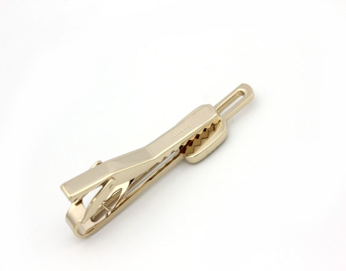 버버리 A등급 5.5cm 남자 명품 넥타이핀 빈티지 상품이미지4