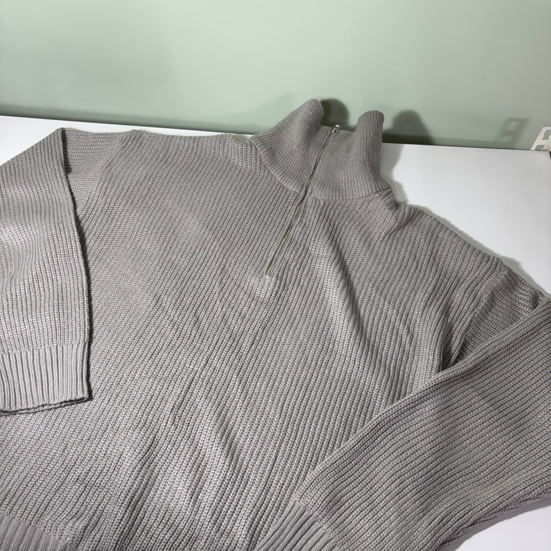 L 블론드나인 베이지그레이 반집업니트 상품이미지2