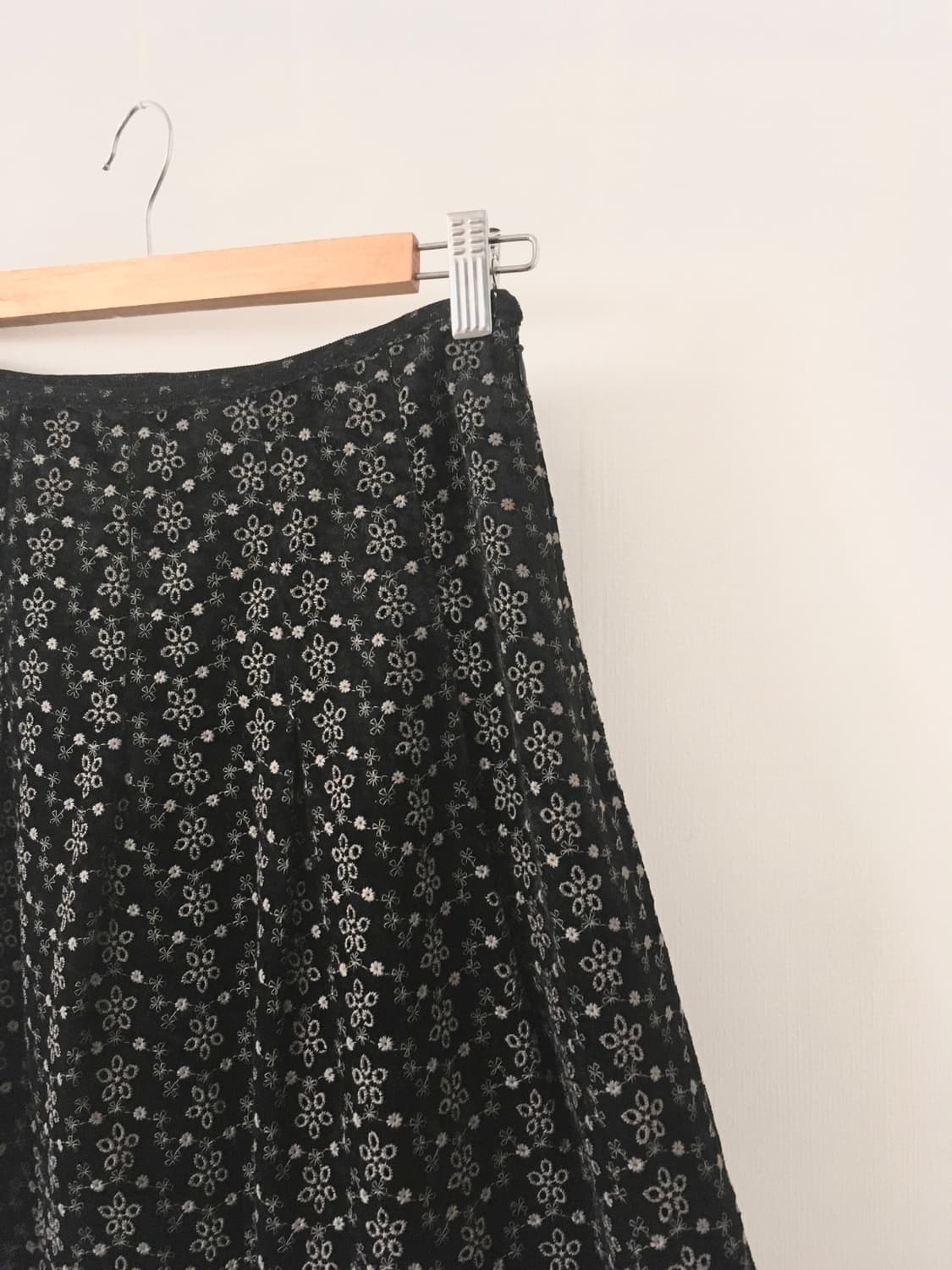 Velvet punching skirt 상품이미지4