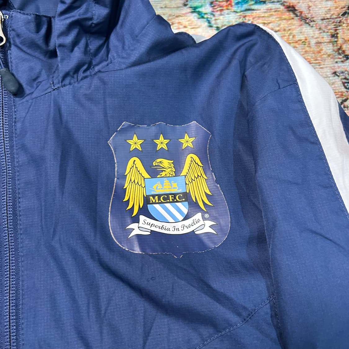 [L] 나이키 13-15시즌 맨시티 바람막이 상품이미지2