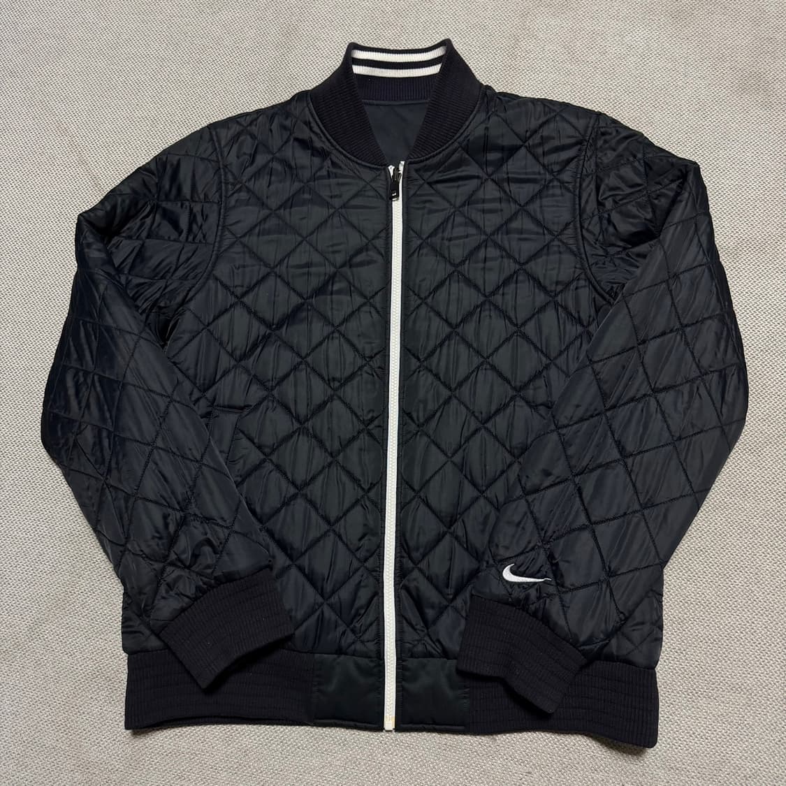 나이키 리버시블 퀄팅 봄버 자켓 상품이미지2