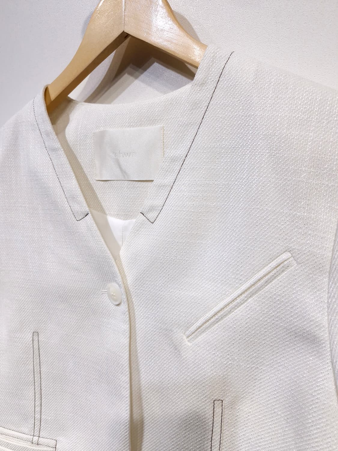 아위(ahwe) 브이넥 반팔 자켓 상품이미지6