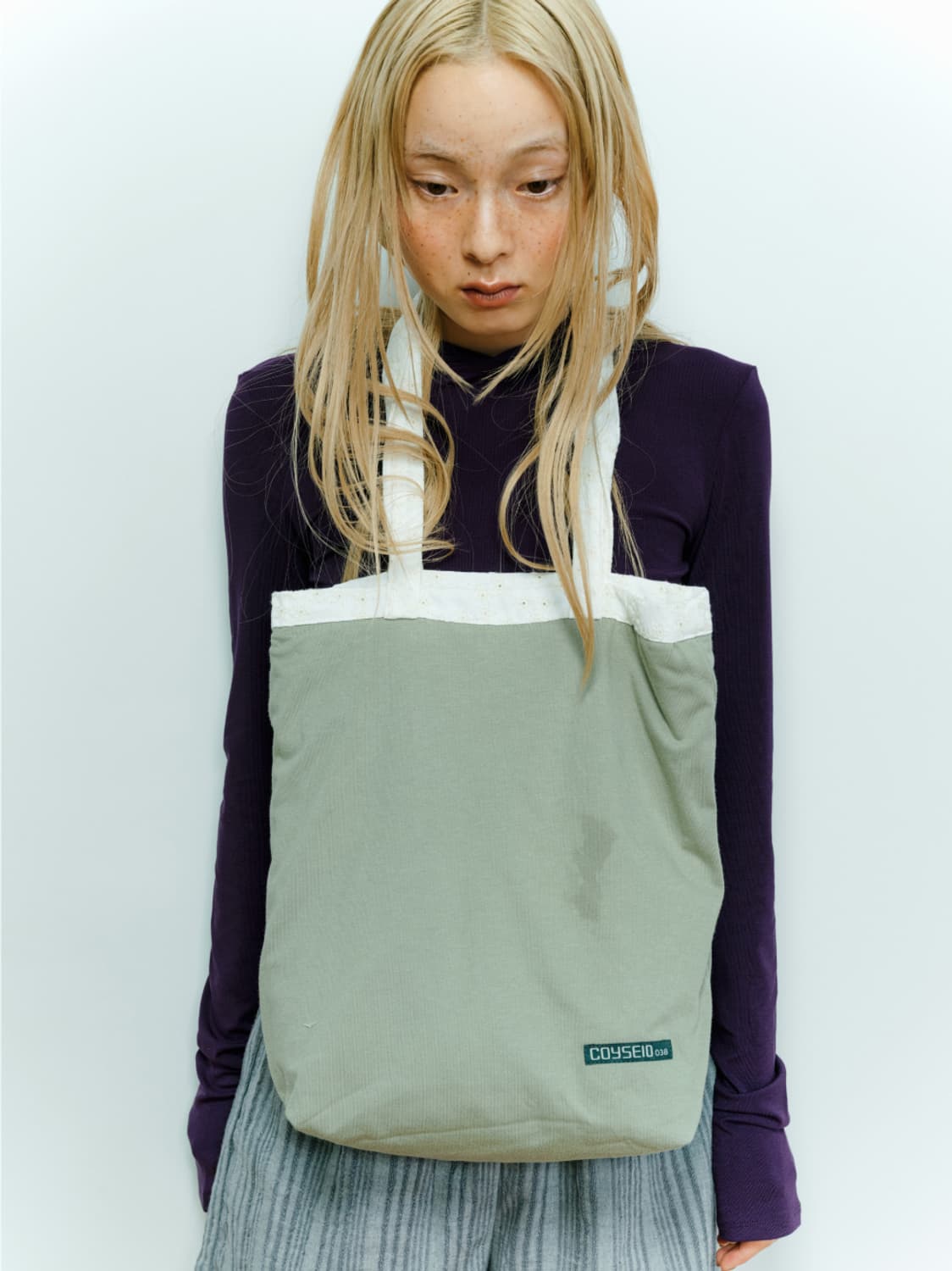 COYSEIO 038 STAR REVERSIBLE BAG WHITE 상품이미지3