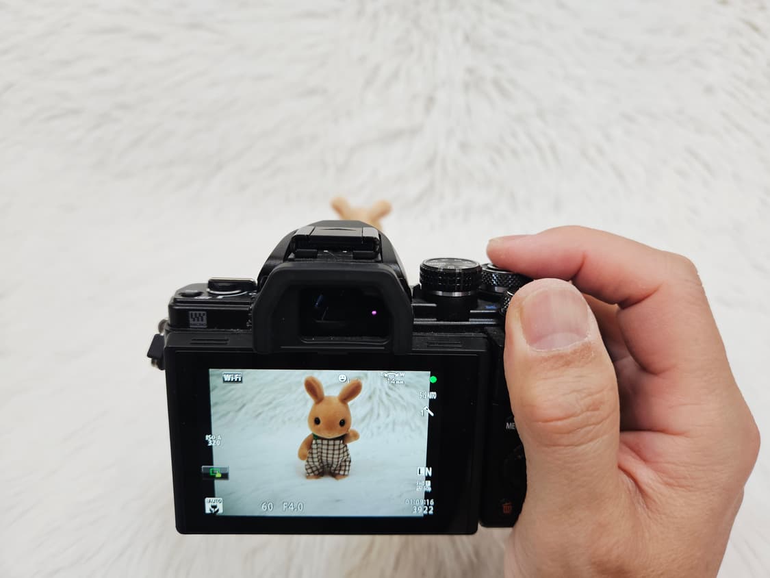 [민트] 올림푸스 OM-D E-M10 Mark II 미러리스 카메라 판매 상품이미지6