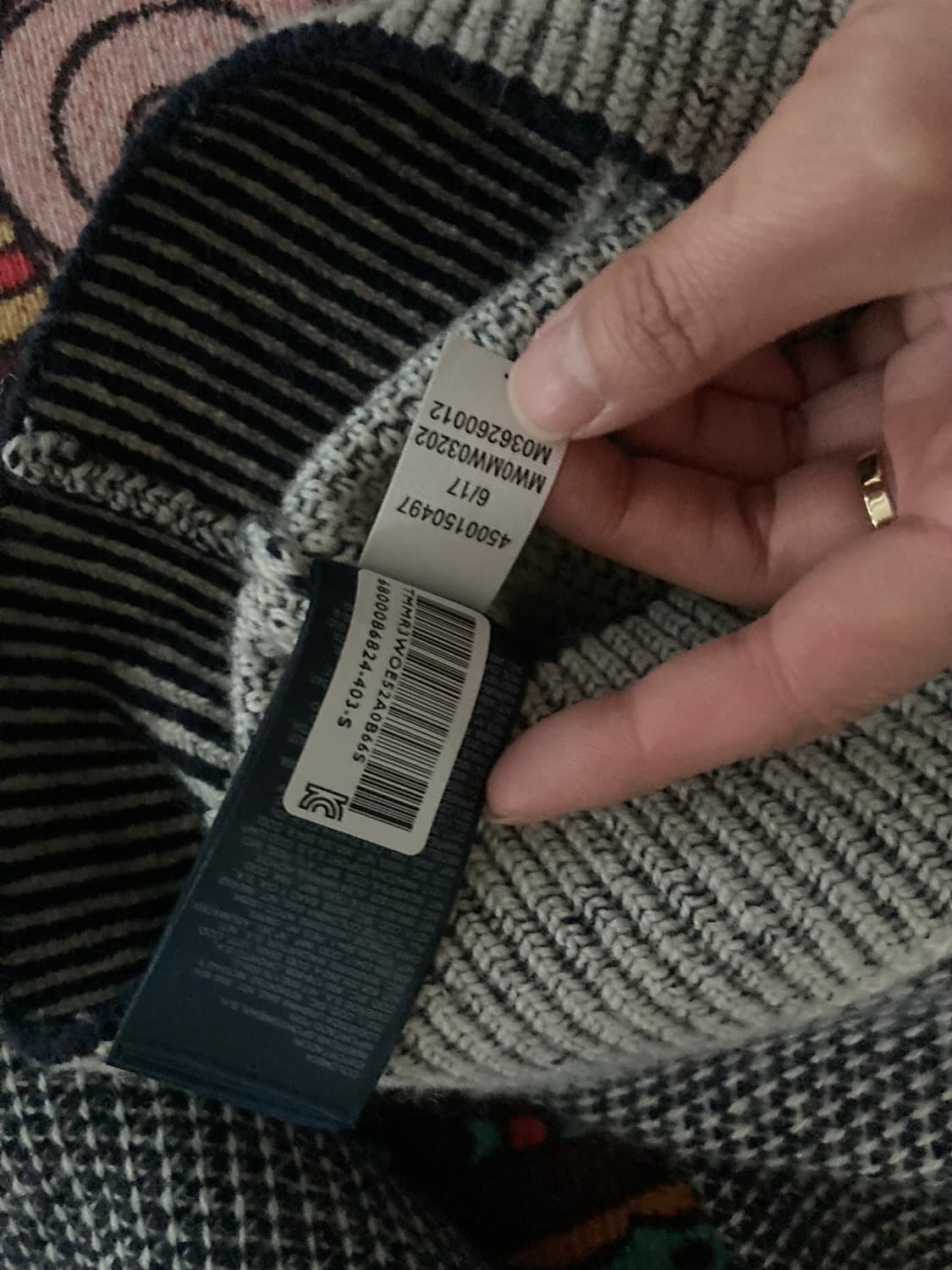 타미 힐피거 시그니처 배색 니트 (S size) 상품이미지8