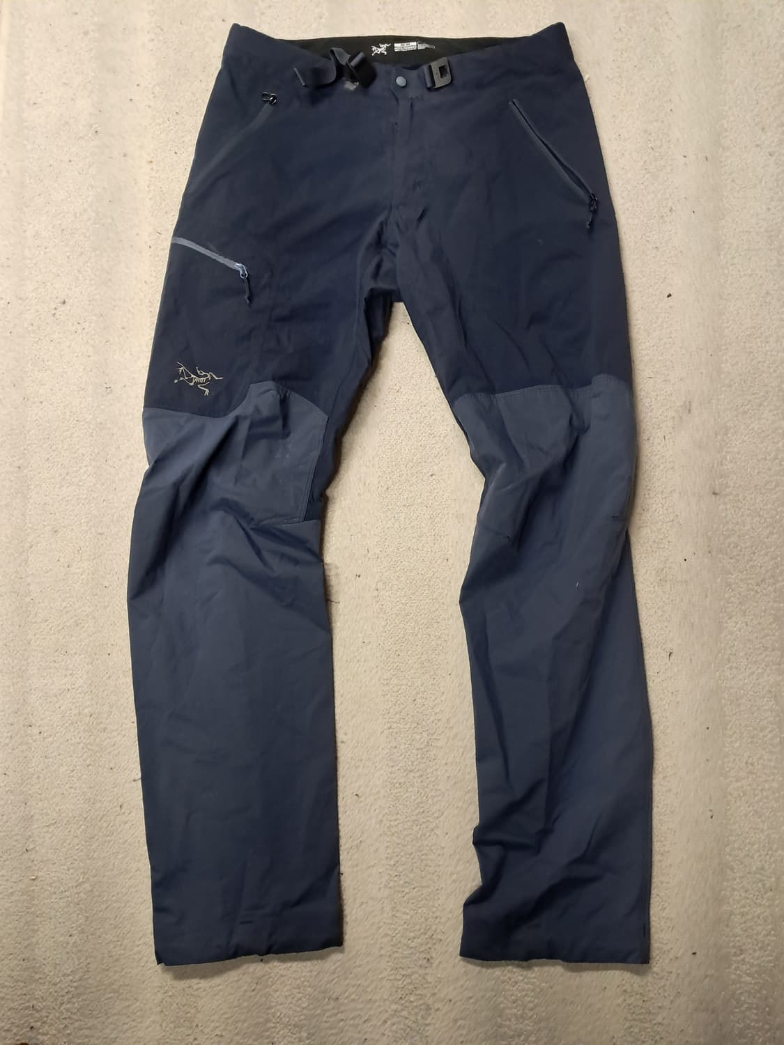 아크테릭스 팬츠 상품이미지1