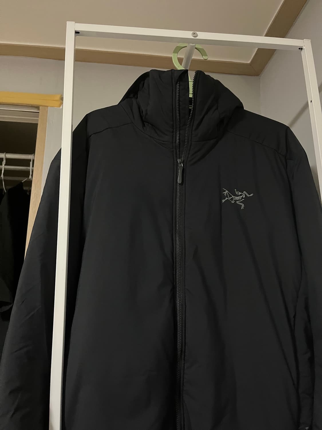 아크테릭스 아톰 SV 후디블랙 상품이미지1