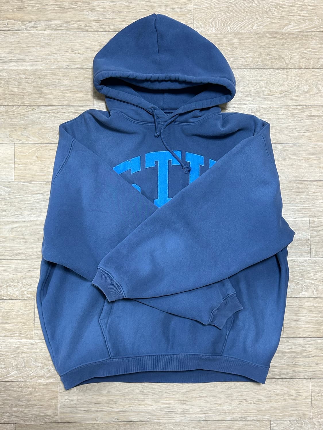 스투시 스투 아플리케 후드티  상품이미지2