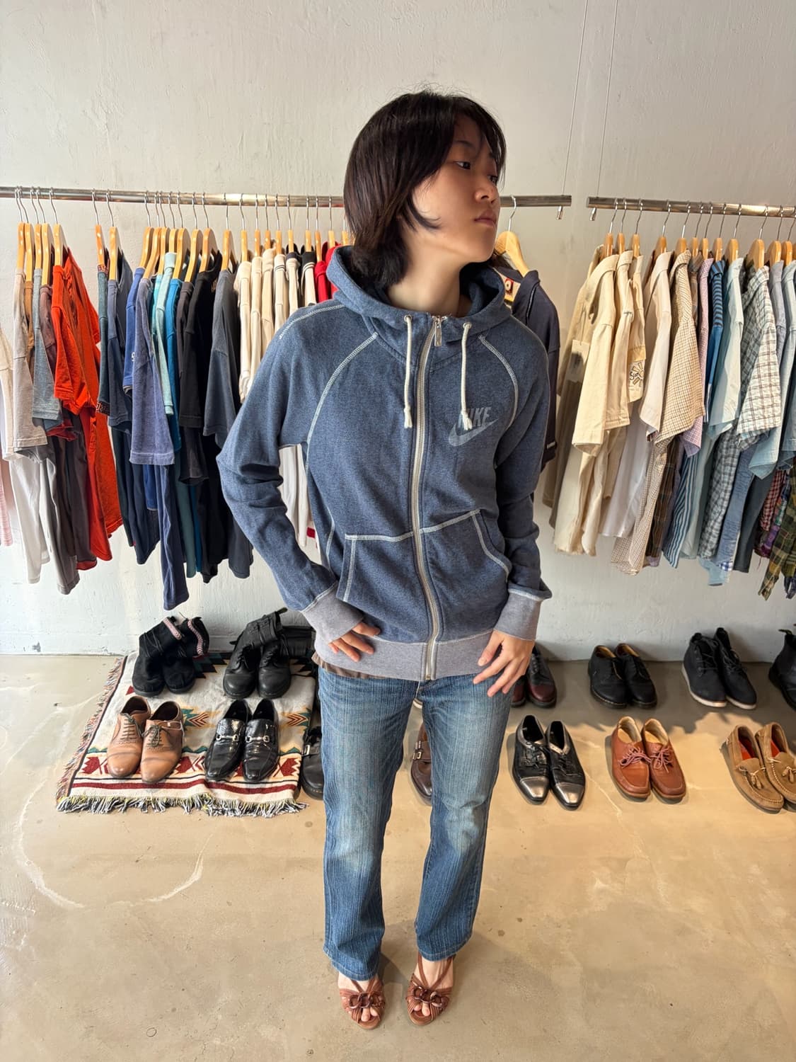 Nike 스포츠웨어 스티치 라인 후드 집업 M 상품이미지4