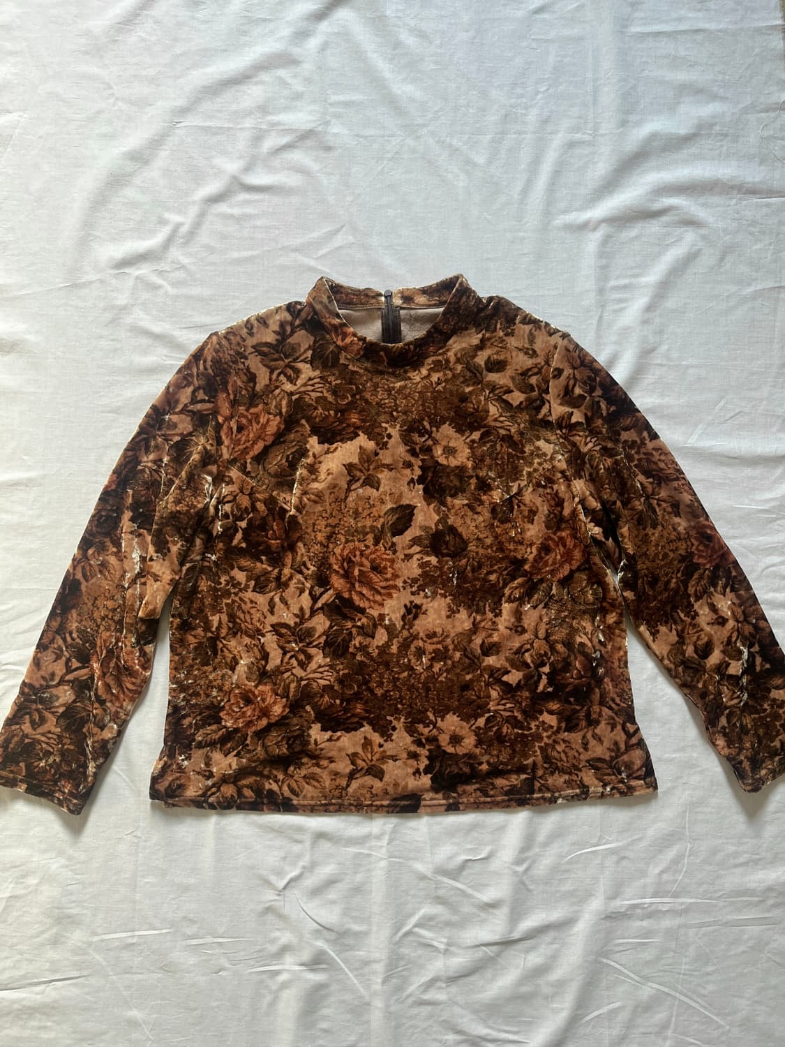 Antique Rose Velvet Top 상품이미지1