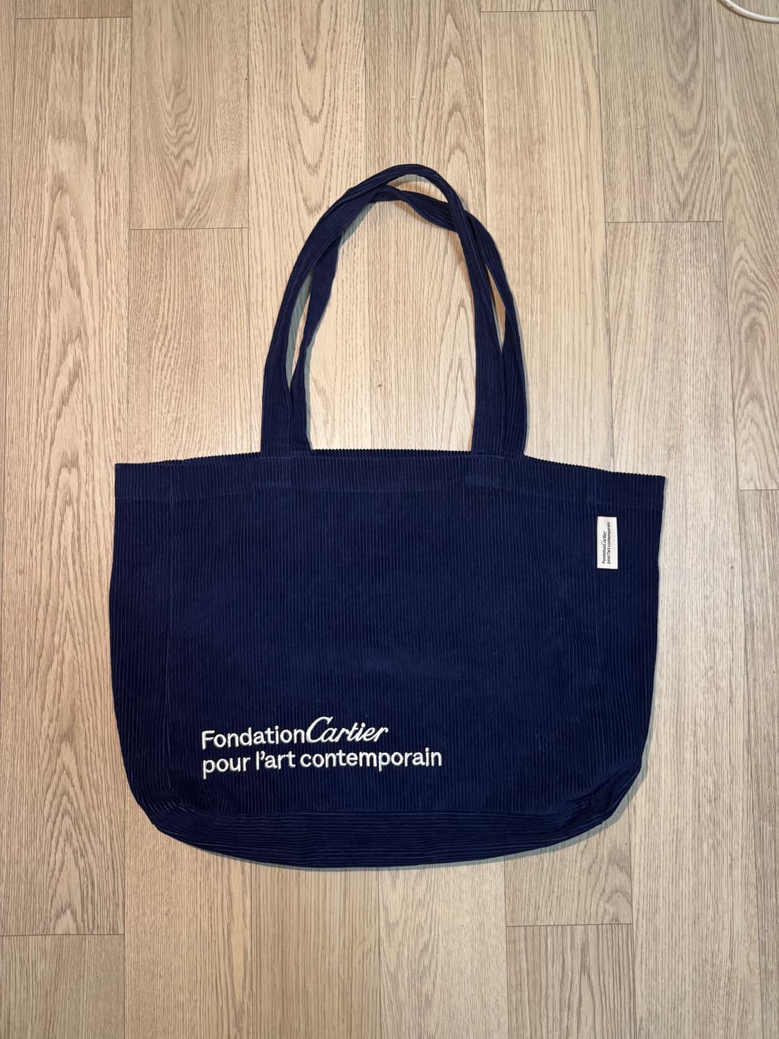 까르띠에 파운데이션 Cartier 에코백 블루 상품이미지1