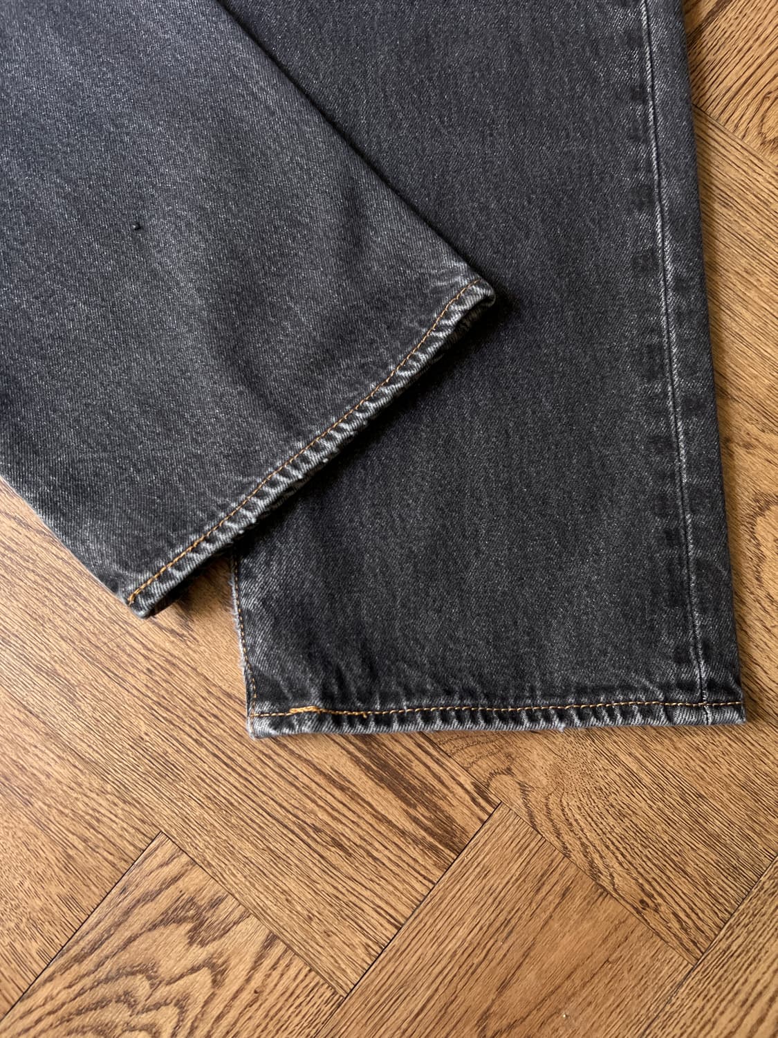 [36]리바이스 501 빈티지 워싱 흑청 데님 팬츠 상품이미지4