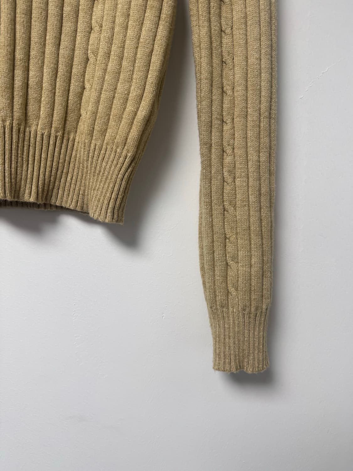 CTBRZ 시티브리즈 에센셜 로고 골지 슬림 니트 F 상품이미지5