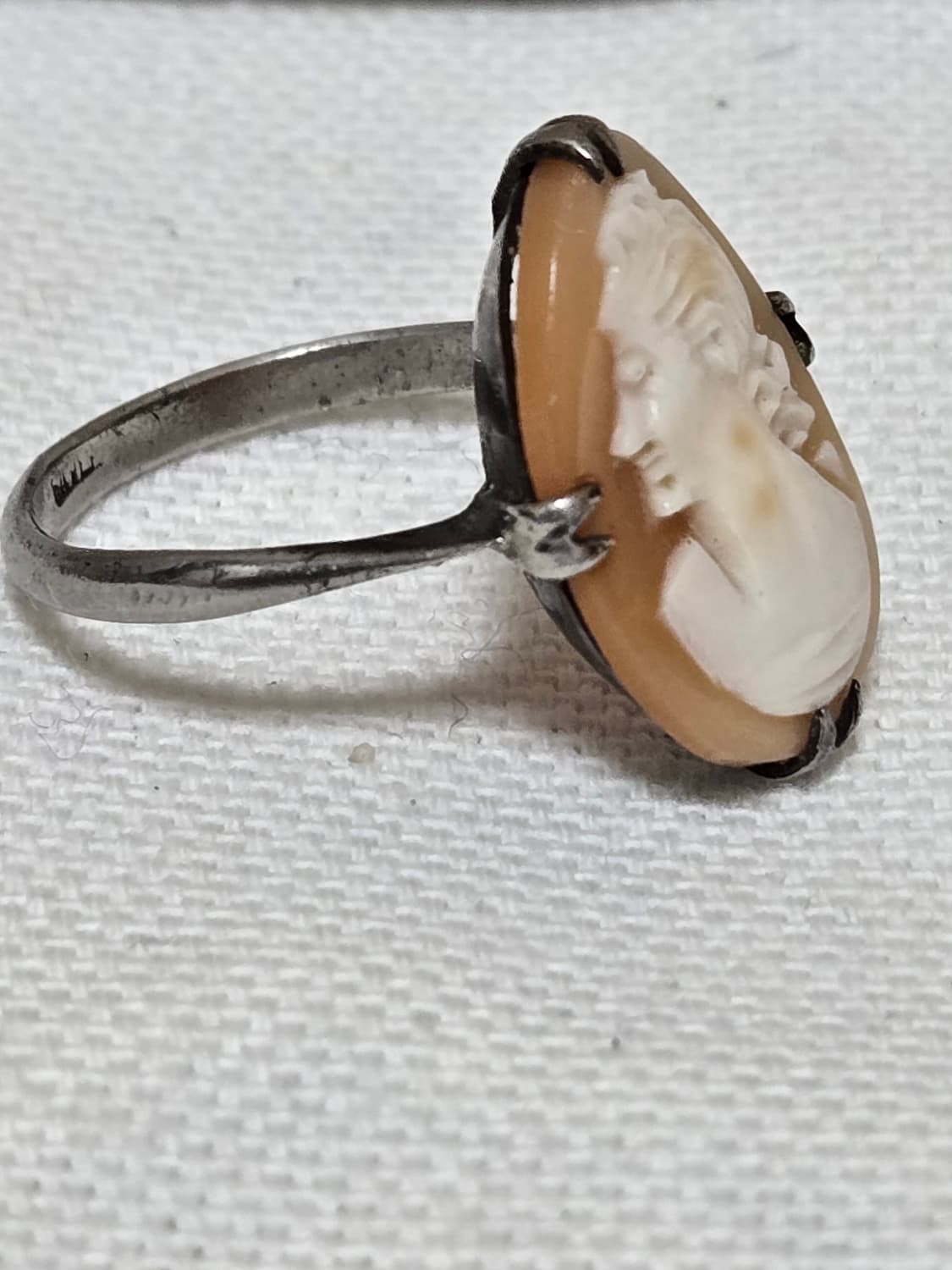 빈티지 쉘 카메오 실버 링
클래식 여성 초상 반지 14호 상품이미지7