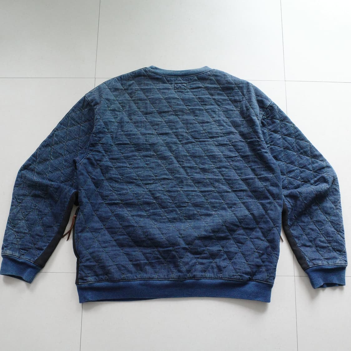 [정품] 캐피탈 컨트리 플리스 데님 퀼팅 투톤 스웨트셔츠 인디고 S 상품이미지8