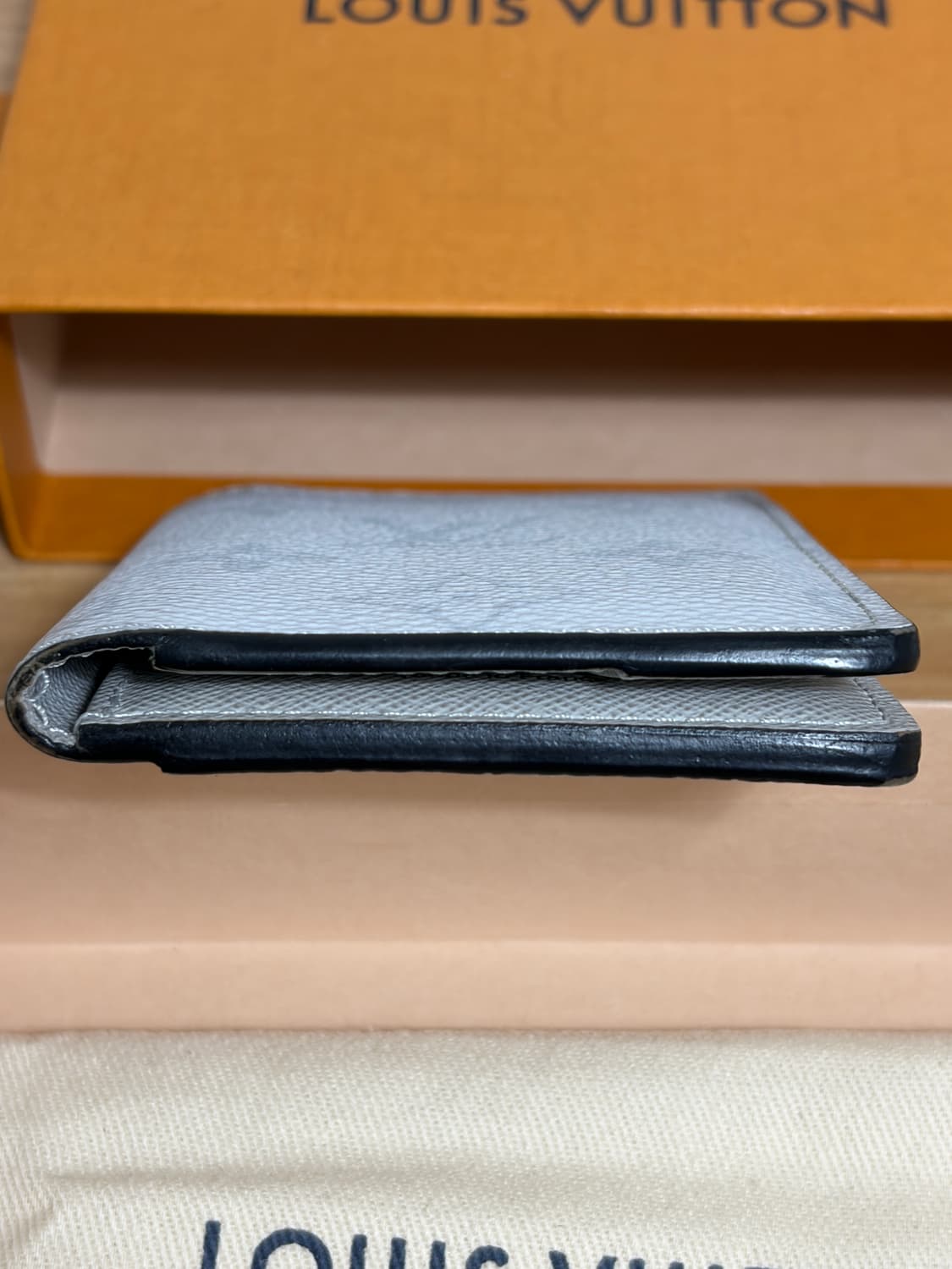 루이비통 오거나이저 카드지갑 화이트 상품이미지6