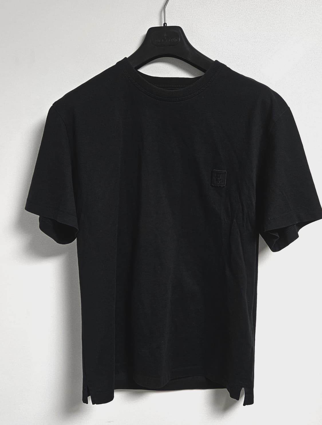 우영미 플라워 백로고 티셔츠 블랙 - 24SS 상품이미지4