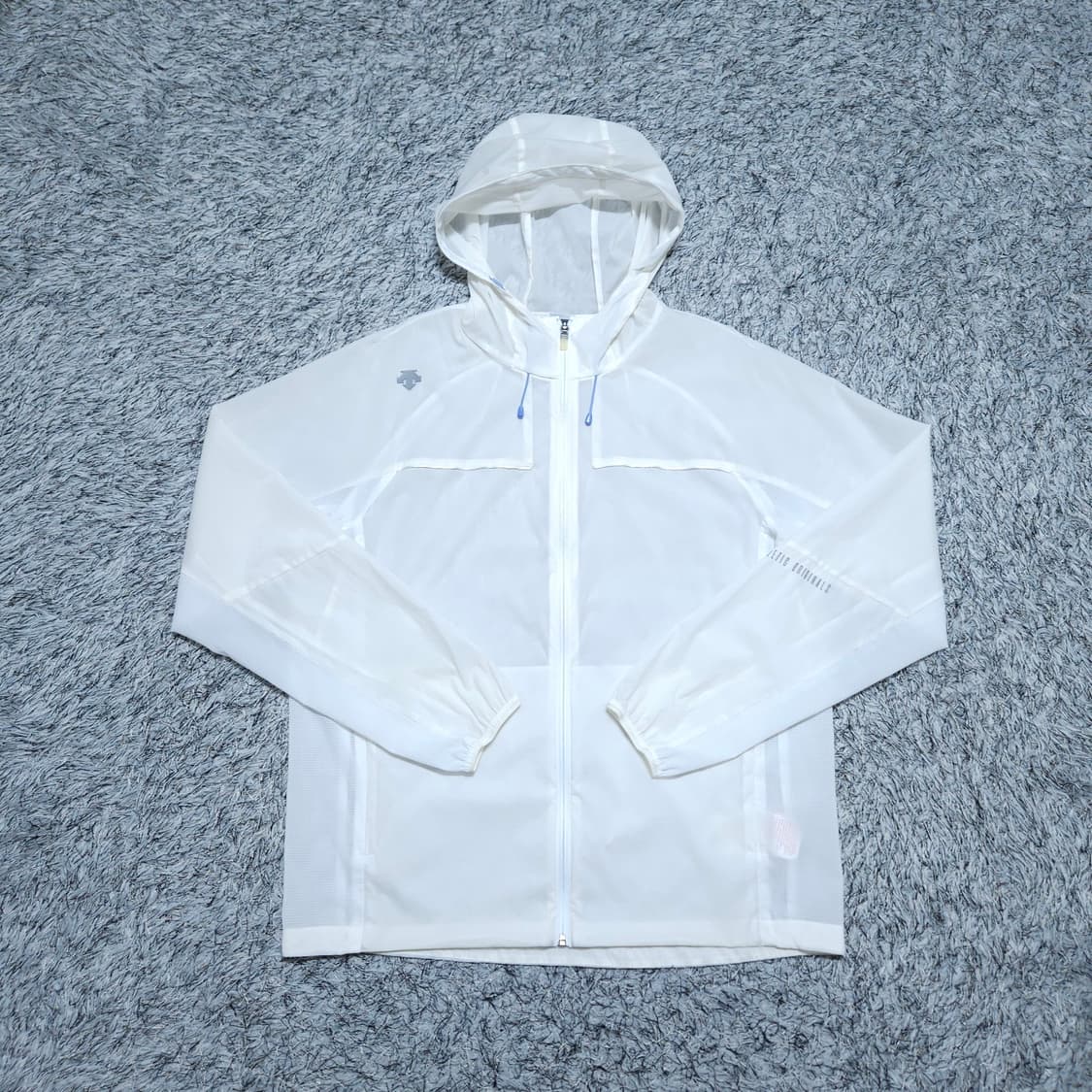 데상트)110 남자 초경량 바람막이 / 왕눈이샵 상품이미지1