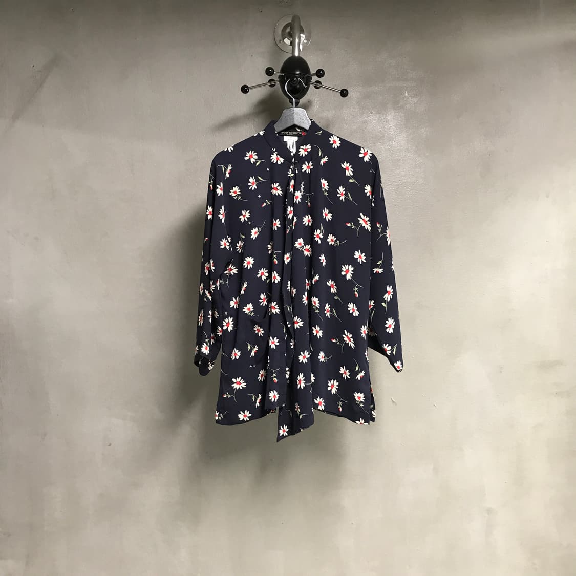 꼼데가르송 플라워 패턴 블라우스 S(W) 상품이미지1