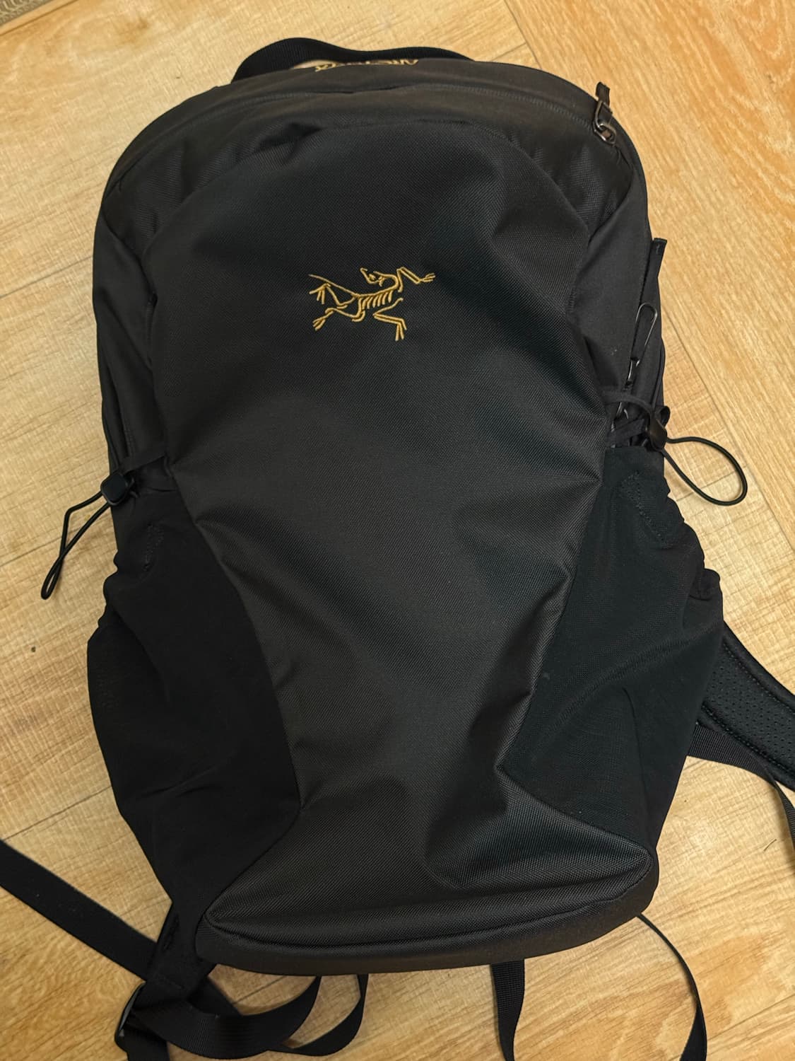 아크테릭스 맨티스 16 상품이미지1