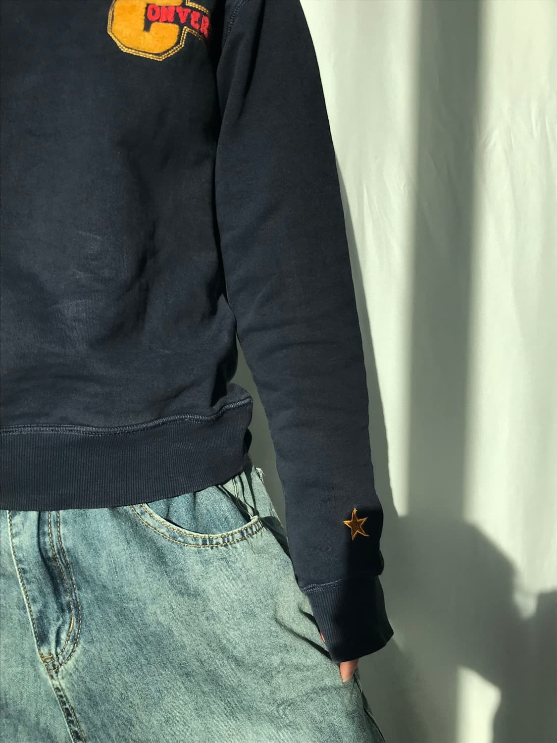 컨버스 네이비 맨투맨  상품이미지3