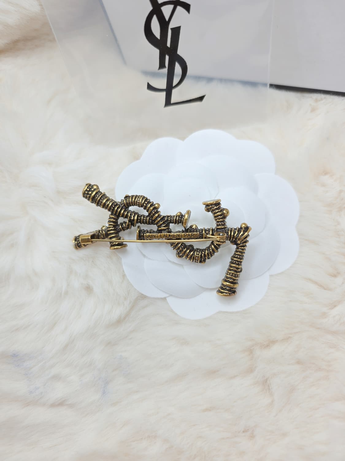 빈티지 엔틱 b2 입생로랑 브로치 상품이미지5