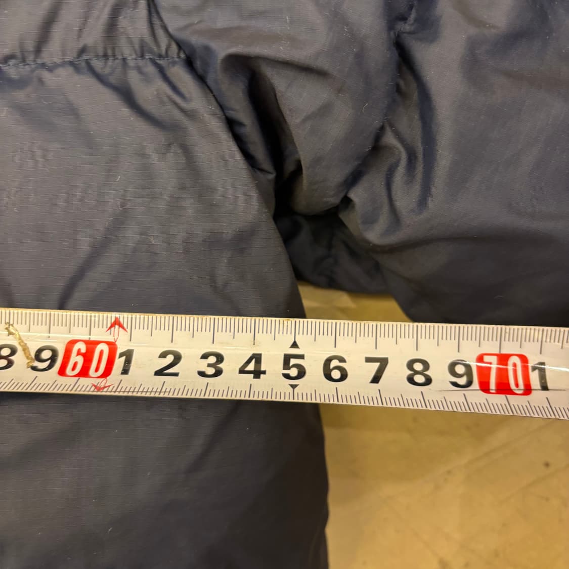 나이키 올드스쿨 네이비 스티치 덕다운 패딩 상품이미지5