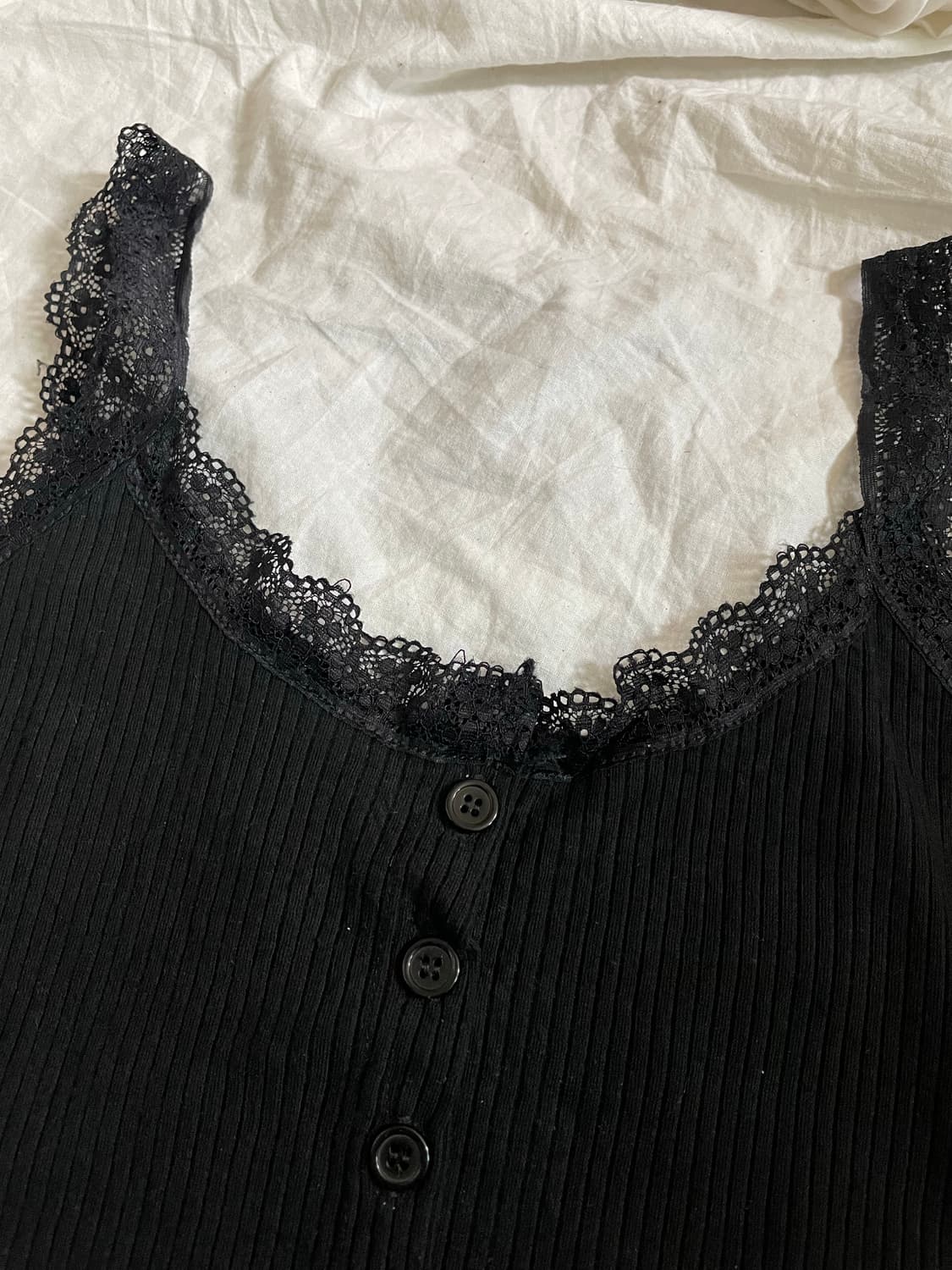     블랙 레이스 트리밍 골지 캐미솔 상품이미지4