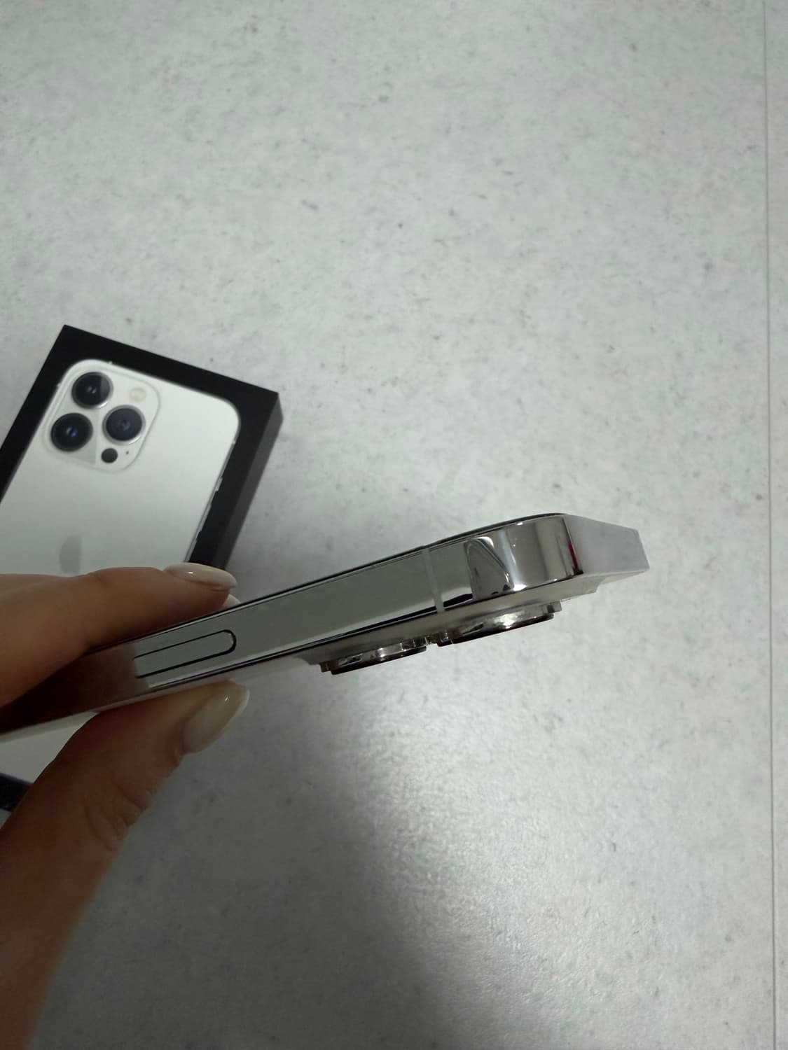 아이폰 13pro 실버 128기가 상품이미지2