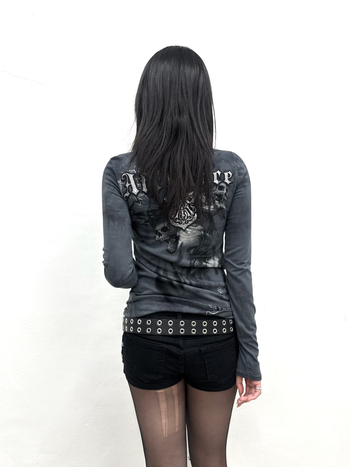 Affluence gothic print slim fit long sle 상품이미지3