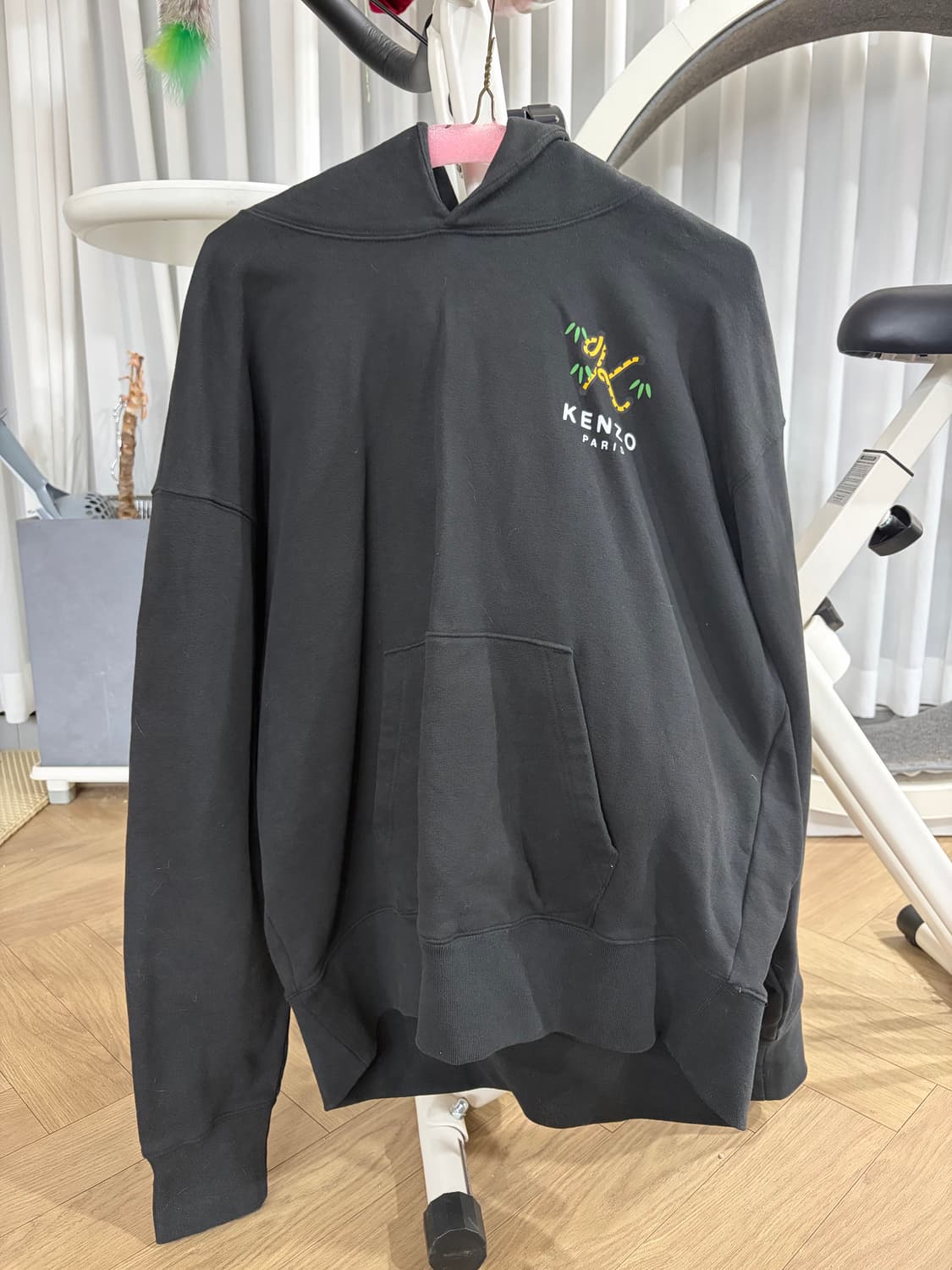 겐조 22fw 타이거 테일 블랙 오버사이즈 후드티 상품이미지1