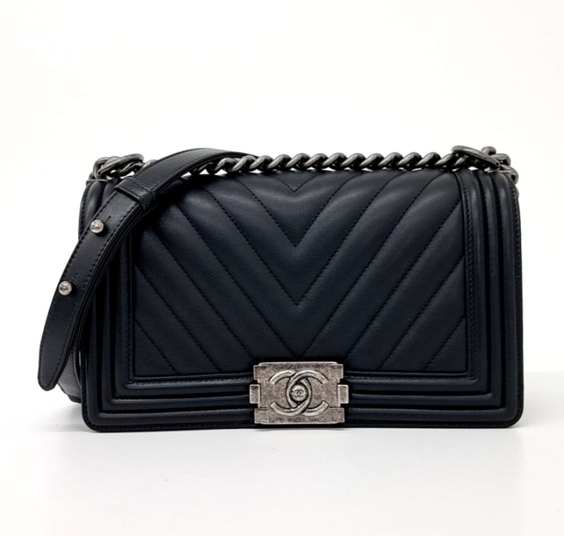 샤넬 쉐보른 보이백 미디움 상품이미지2