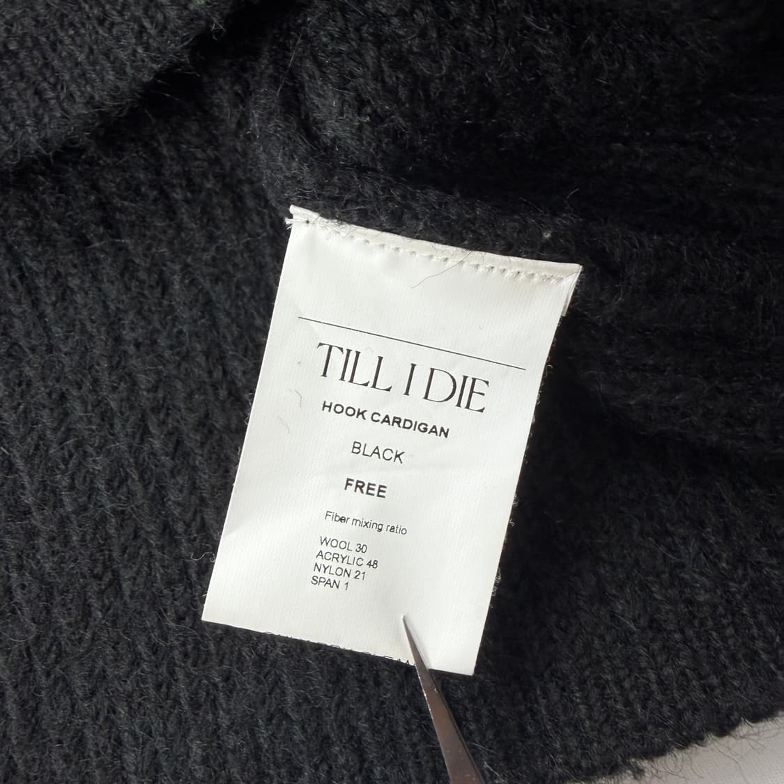 틸아이다이 버클 디테일 v넥 울 가디건 상품이미지6