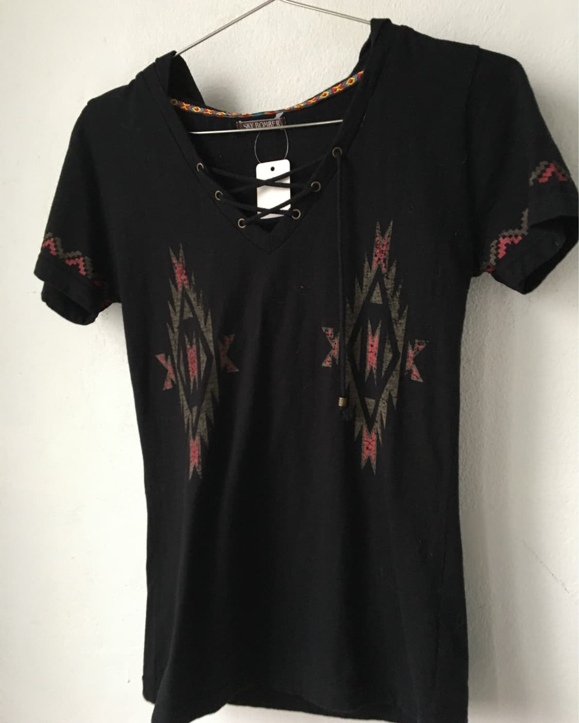Navaho point lace up hood t shirt 상품이미지5
