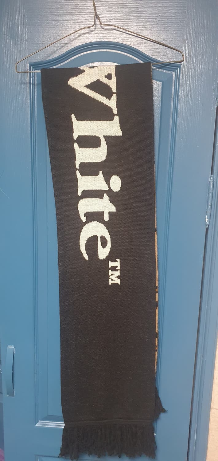 오프화이트 목도리 상품이미지5