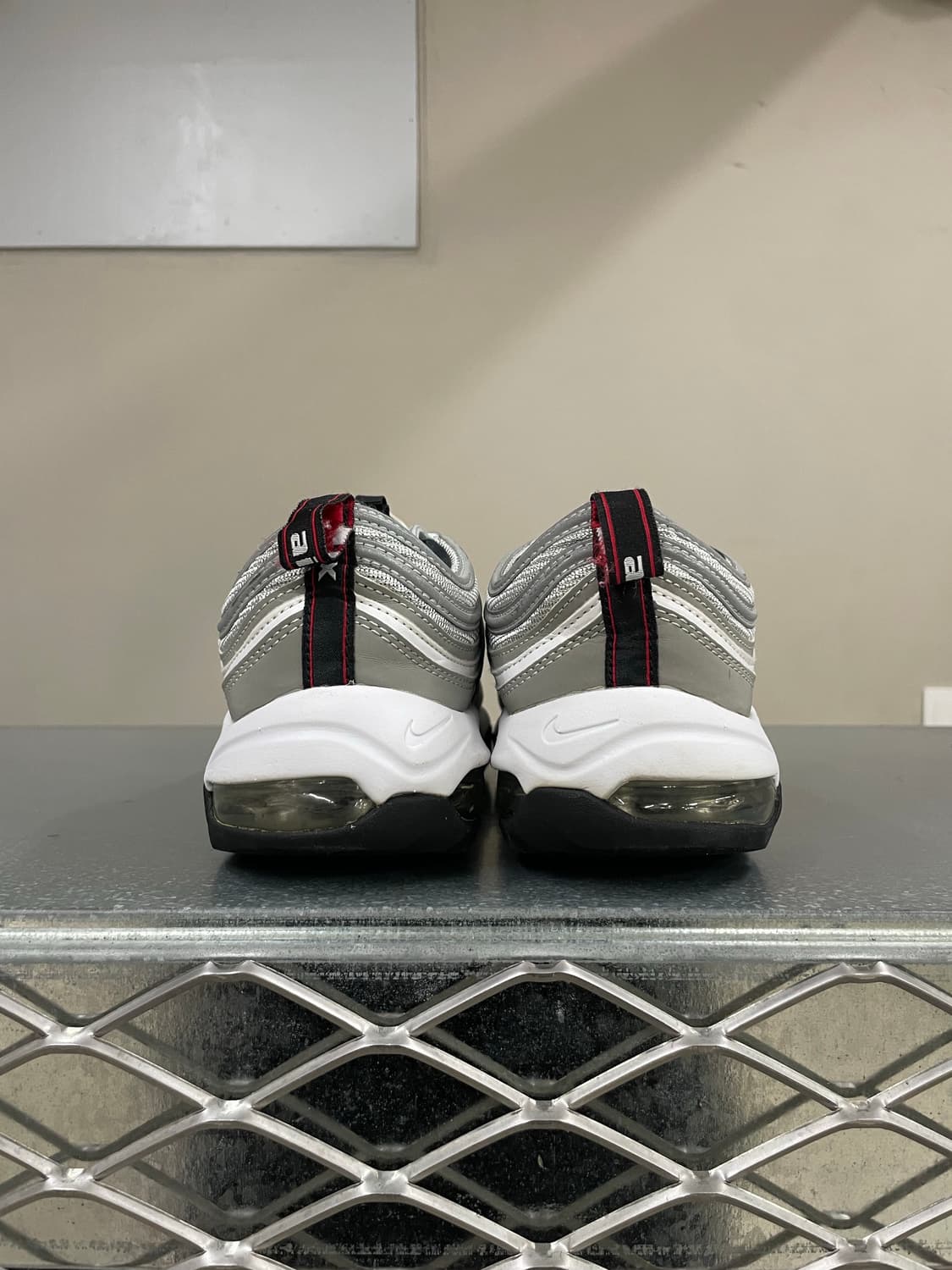 나이키 에어맥스 97 실버 불렛 270 상품이미지3