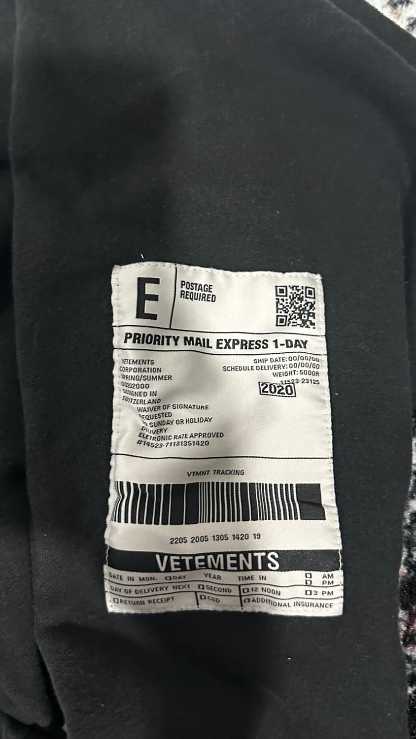 베트멍 블랙 로고 후드티  상품이미지3