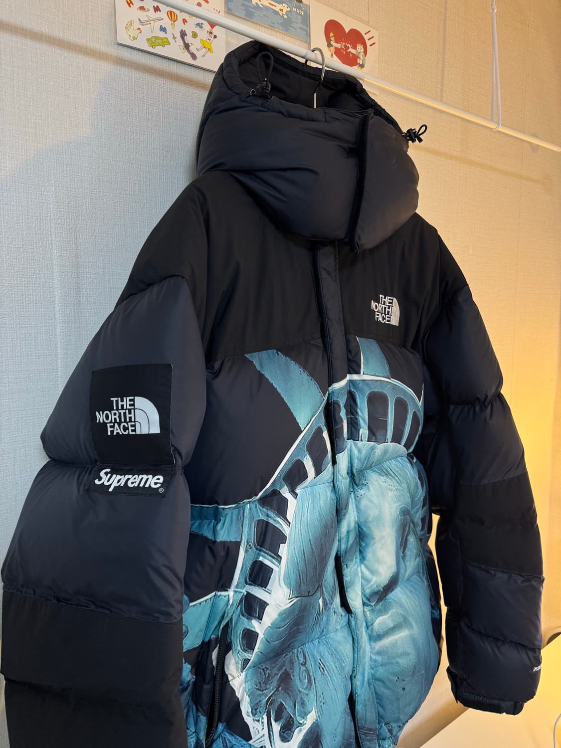 [XL]슈프림 X 노스페이스 자유의 여신상 발토로 패딩자켓 블랙-19FW 상품이미지2